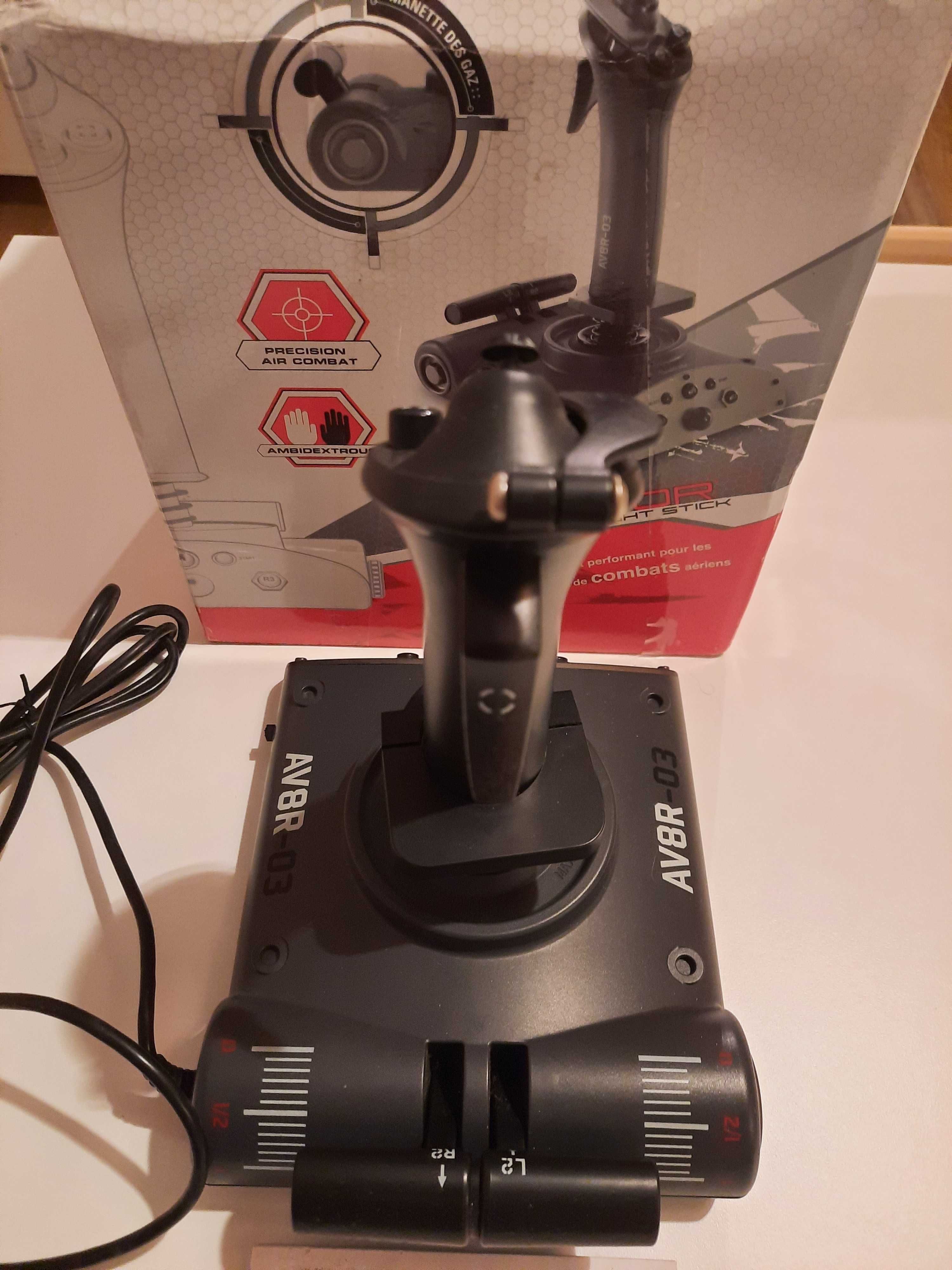 Joystick Saitek AV8R-03 SN- PS40 Aviator Flight Key