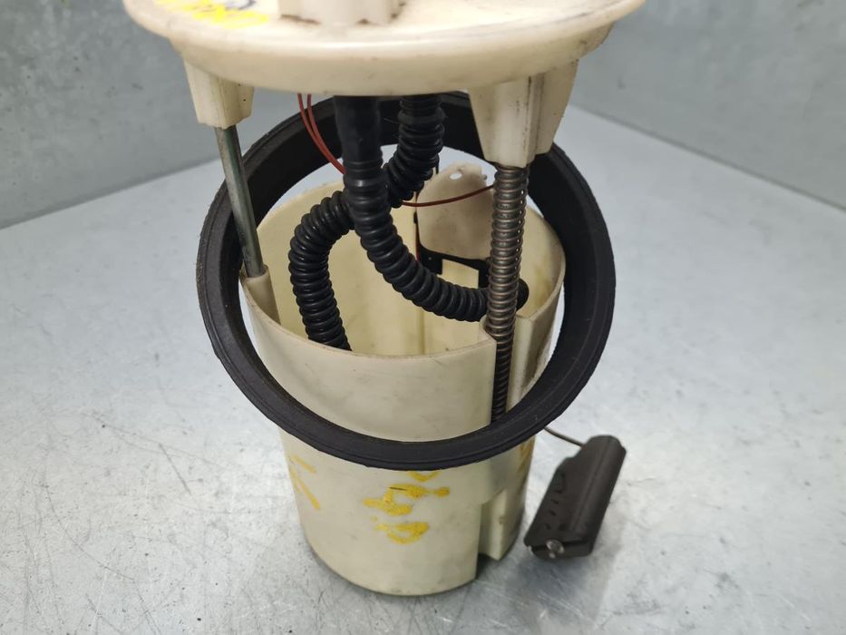 Boia combustível TOYOTA Corolla Hatchback (_E12_)