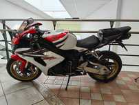 Motocykl Honda CBR1000RR 2007 Prywatny