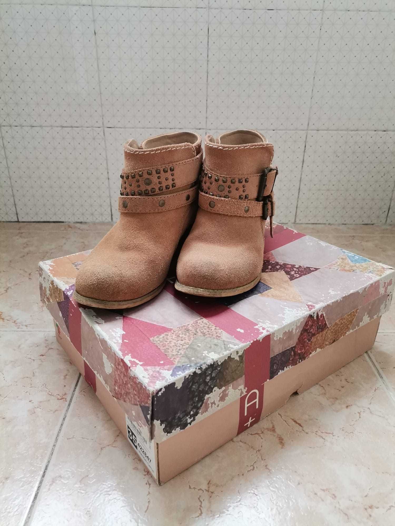 Botas Mulher em Camurça Castanha Nr.34/35