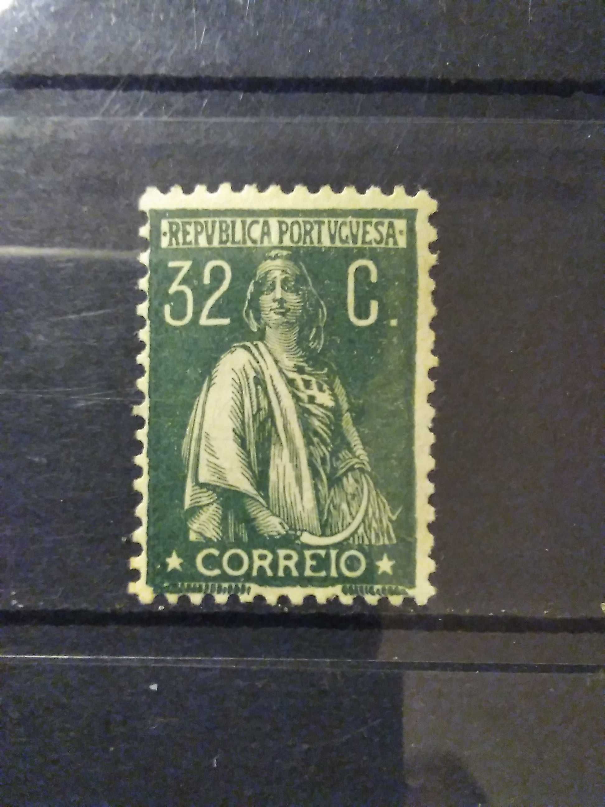 1924/26 Selo Da Série Ceres Novas Taxas e Cores MLH *