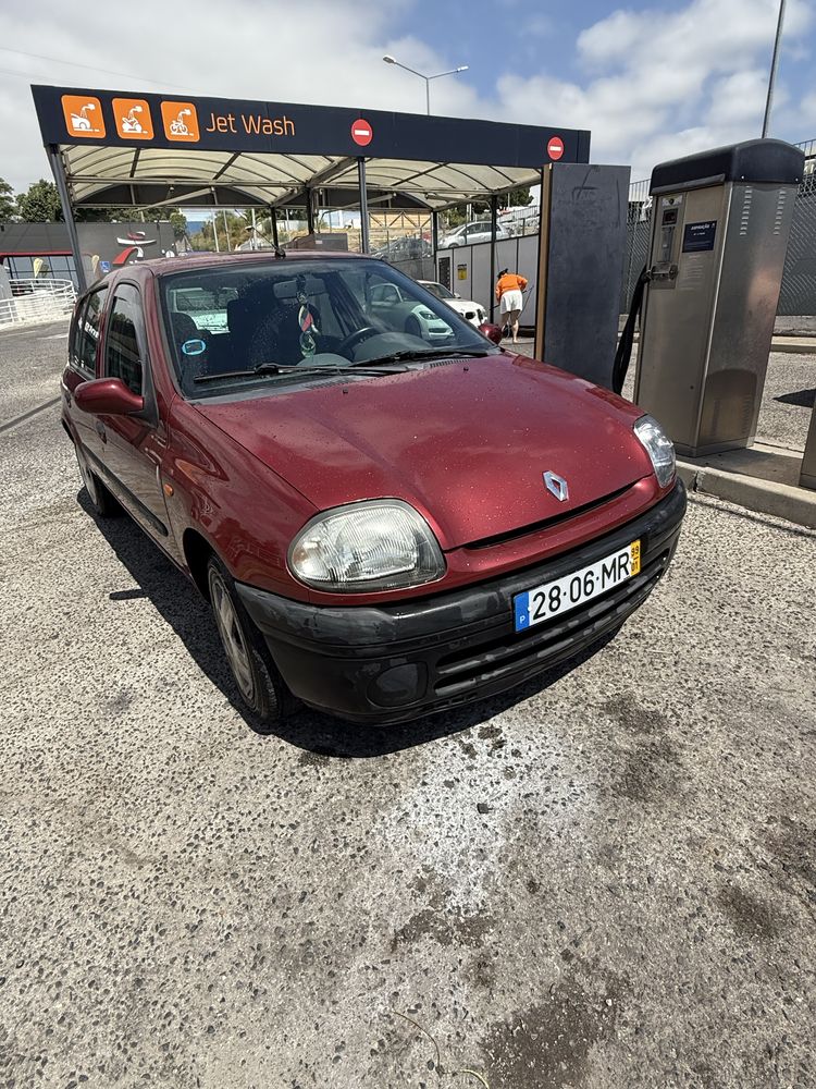 Renault clio 1999