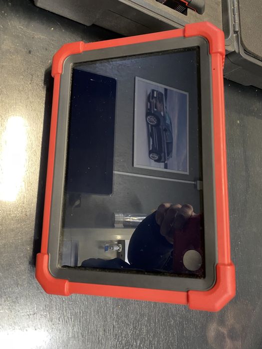 Професійний мультимарочний автосканет Launch x431 Pro3