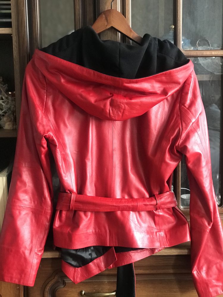 Курточка косуха натуральная кожа(лайка),размер 48