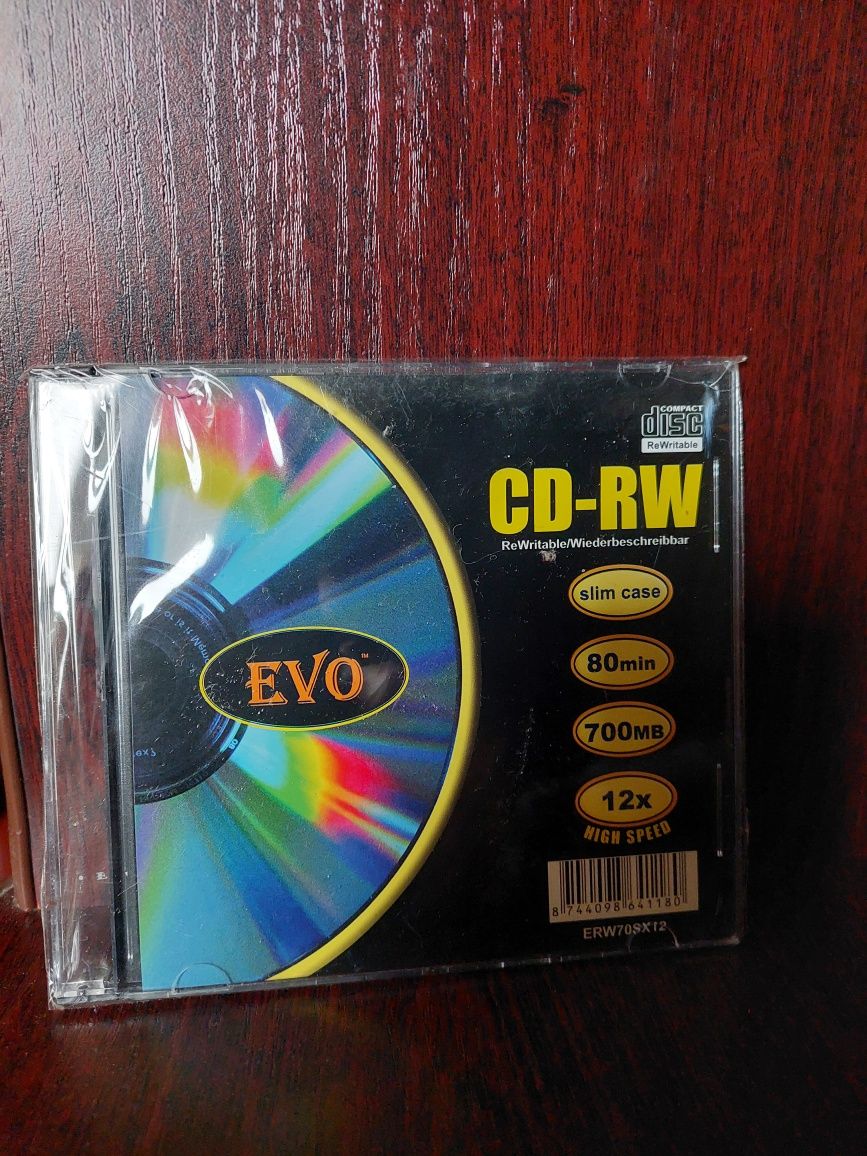 Verbatim CD-R Extra Protection 700MB 52x

В дисках Verbatim CD-R/RW ис