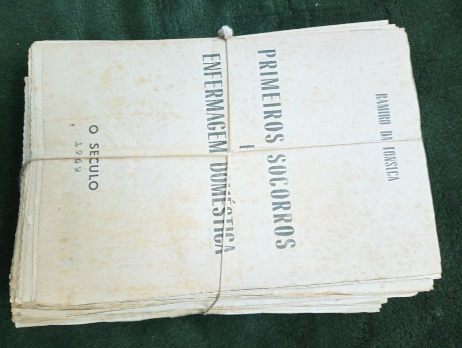 FONSECA. Ramiro da - Primeiros scorros e enfermagem domestica - 1969