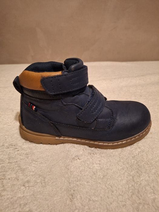 Buty na rzep dla chłopca rozmiar 30