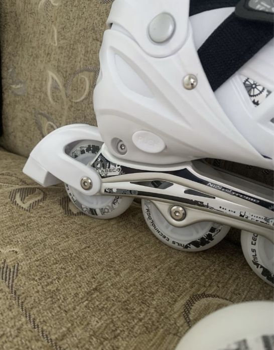 Rolki łyżwy regulowane 39-42 LED