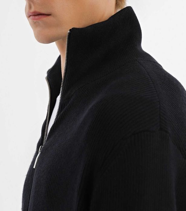 Мужской Кардиган Armani Exchange.