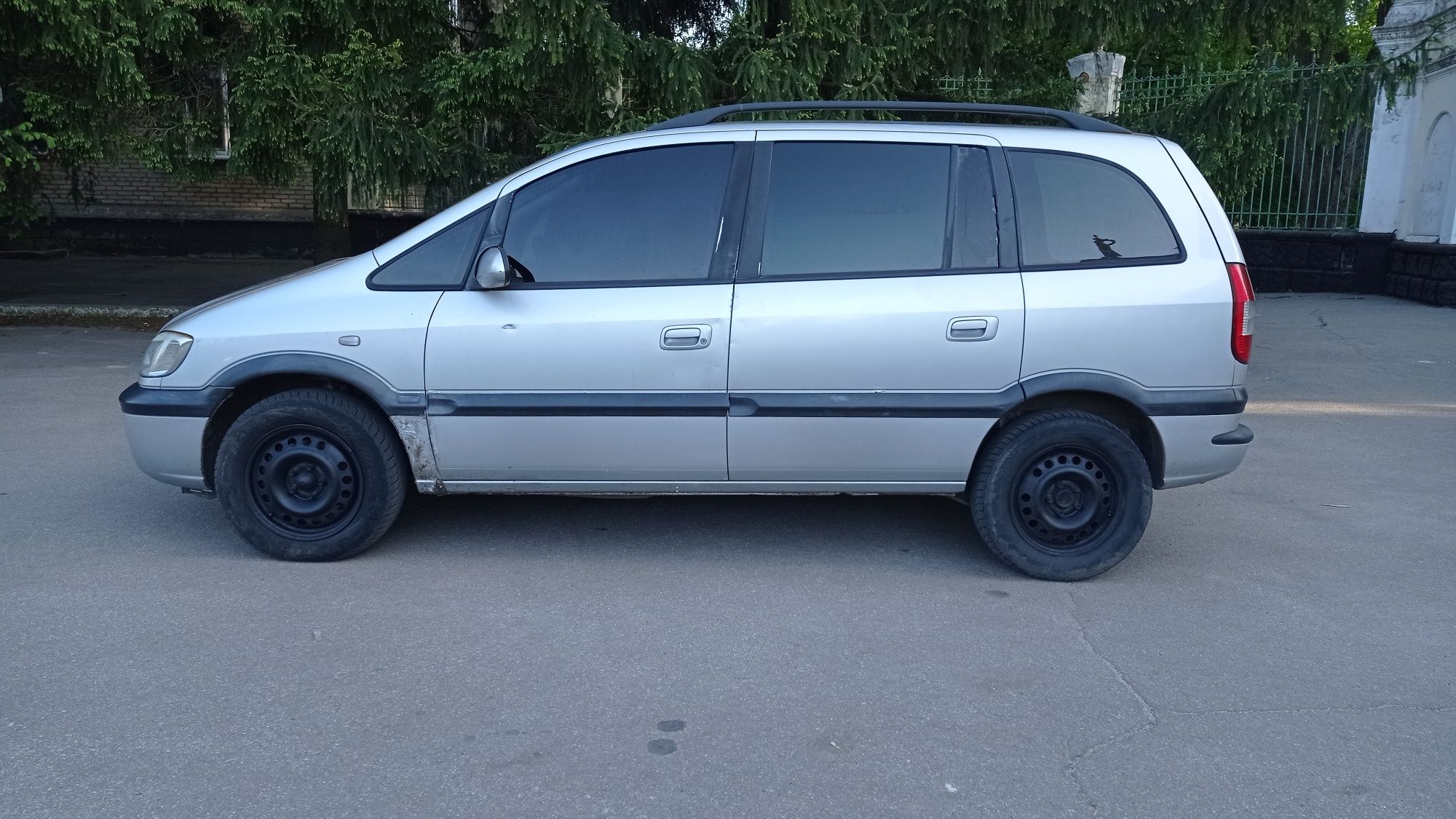 Opel Zafira  2.0 tdi