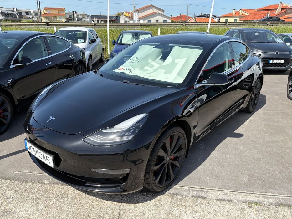 Tesla Model 3 Long Range AWD Dual Motor Performance