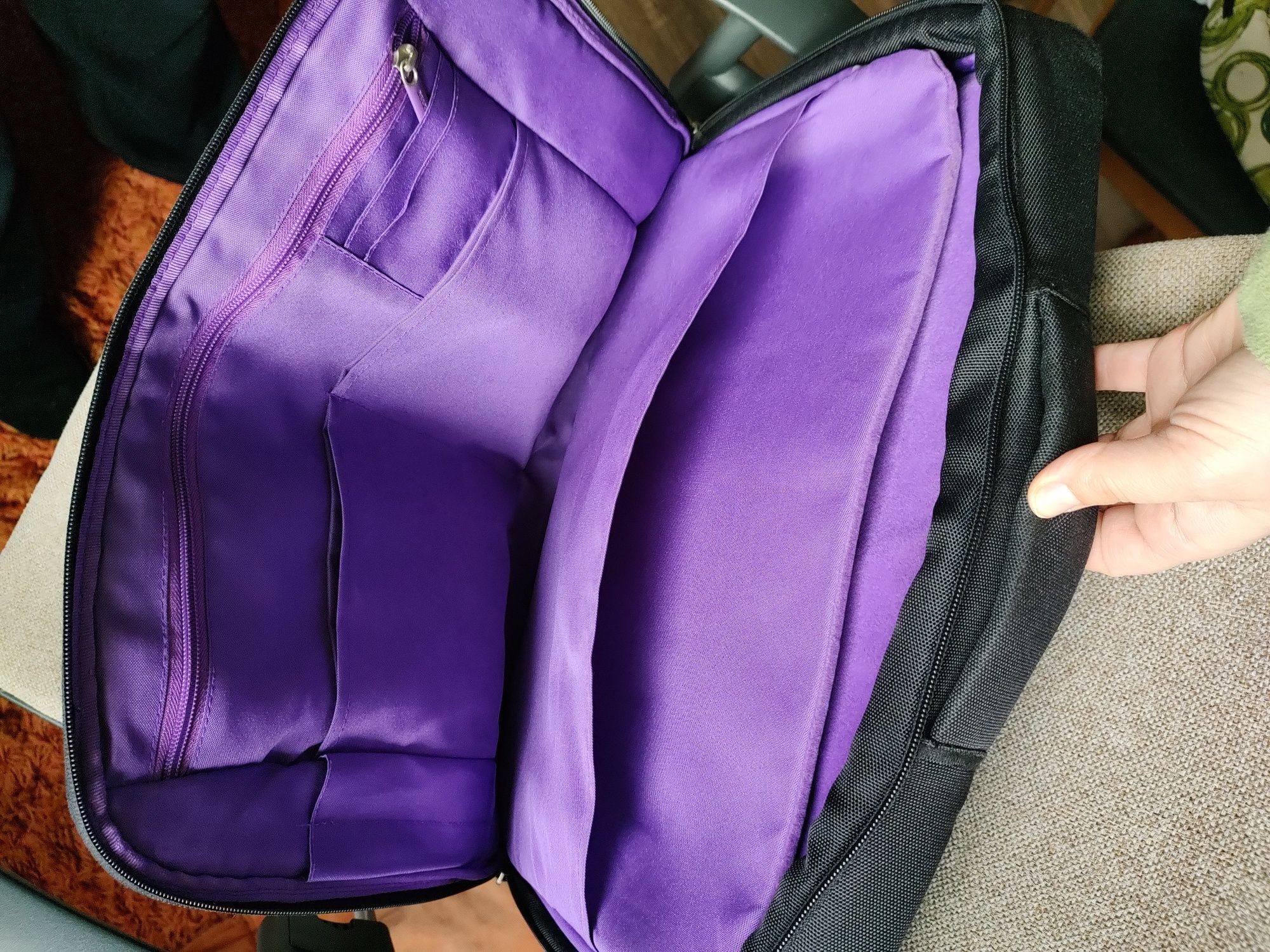 Torba na laptop na ramię