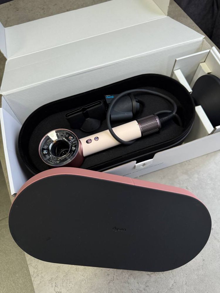 Фен Dyson supersonic nural оригинал