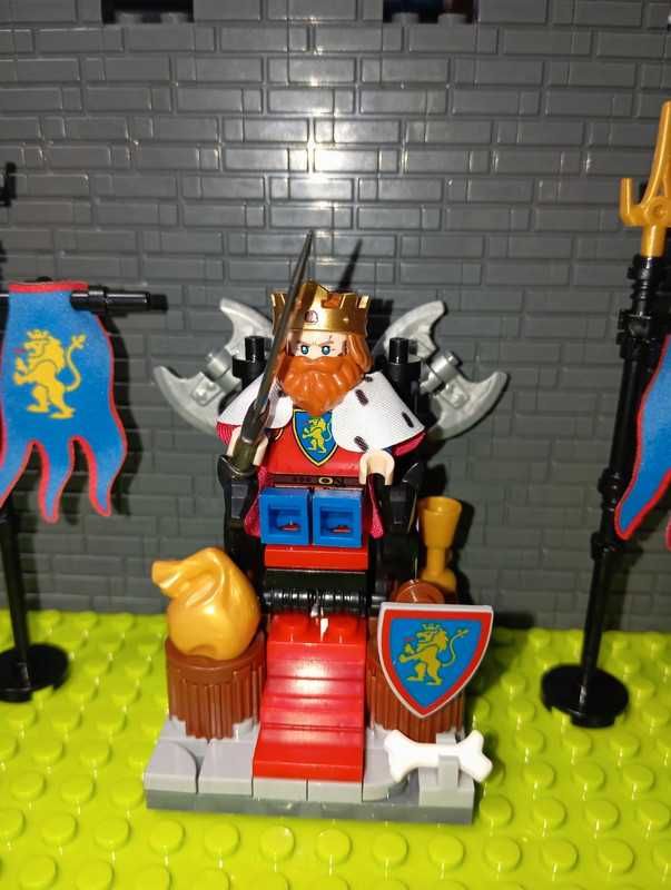 Zestaw Moc Tron Królewski Crusaders Knights +4 Figurki jak LEGO Castle