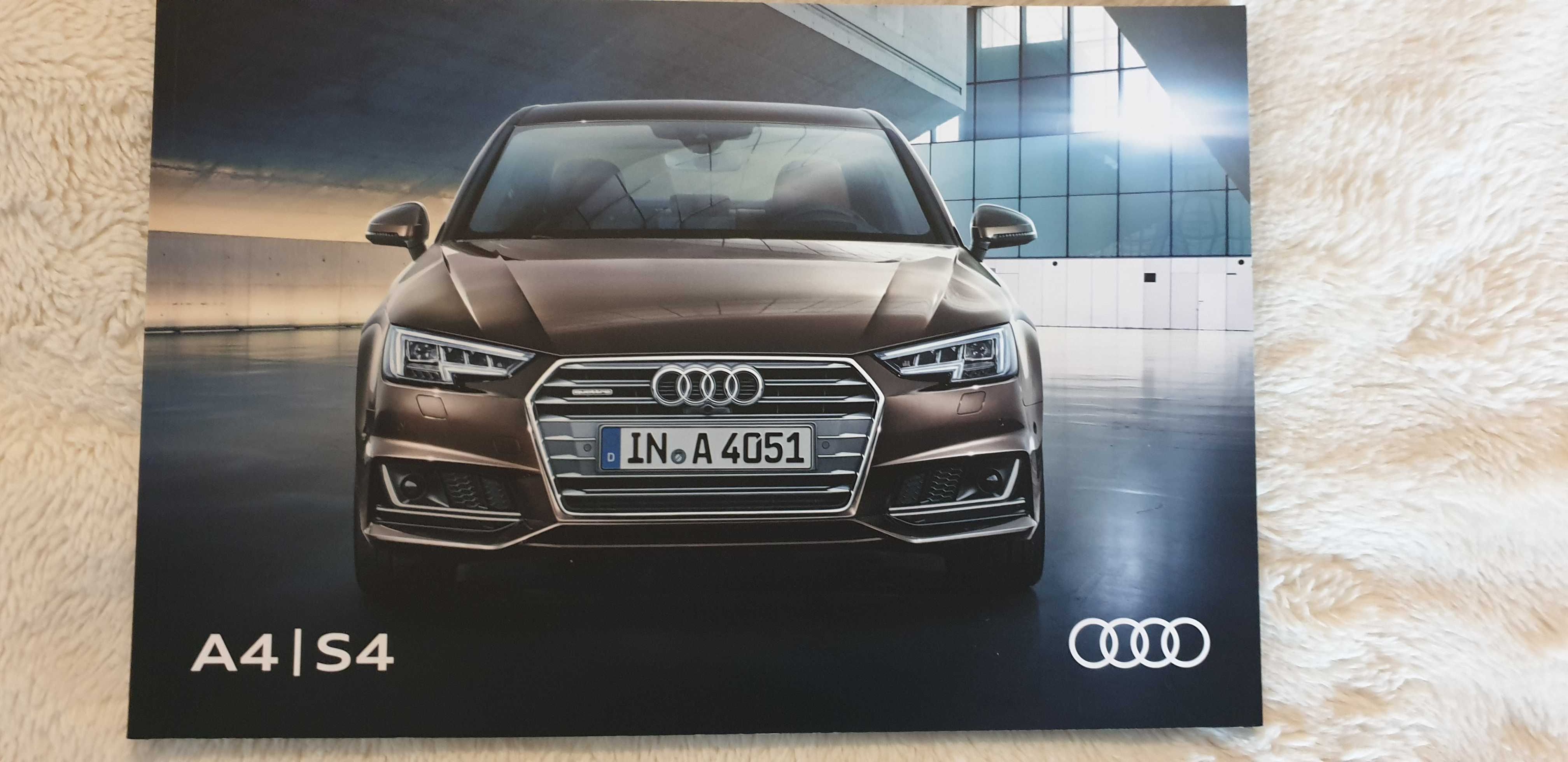 Prospekt Audi A4/S4 na innej Audi Q3, Q2, Q7, RS 3, A8.