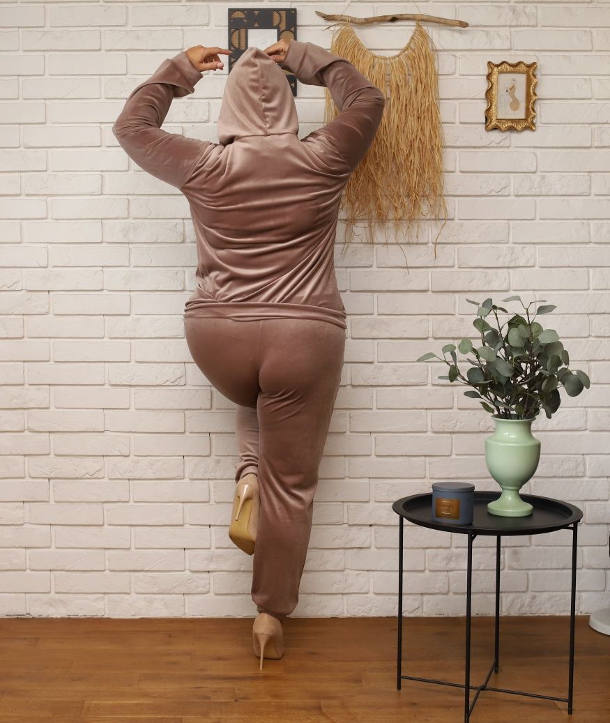 Polski komplet, dres welurowy na suwak plus size różne rozmiary