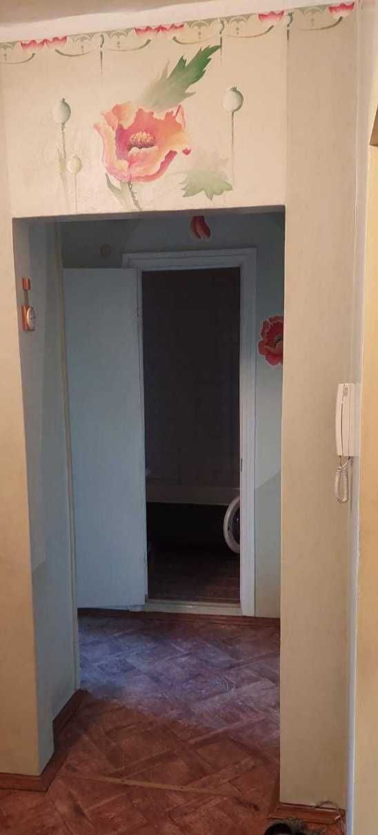 № 12084 - 1 к. квартира, Малікова, 1/9 пов., панель