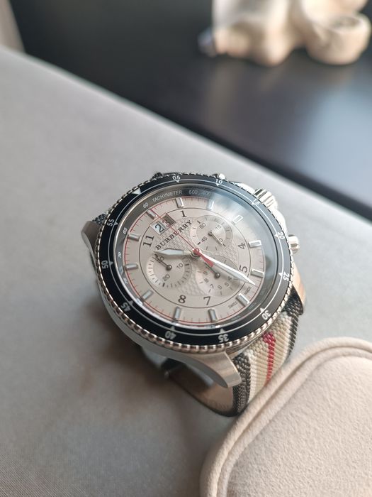 Burberry Swiss Zegatek Męski BU7600 CHRONOGRAF