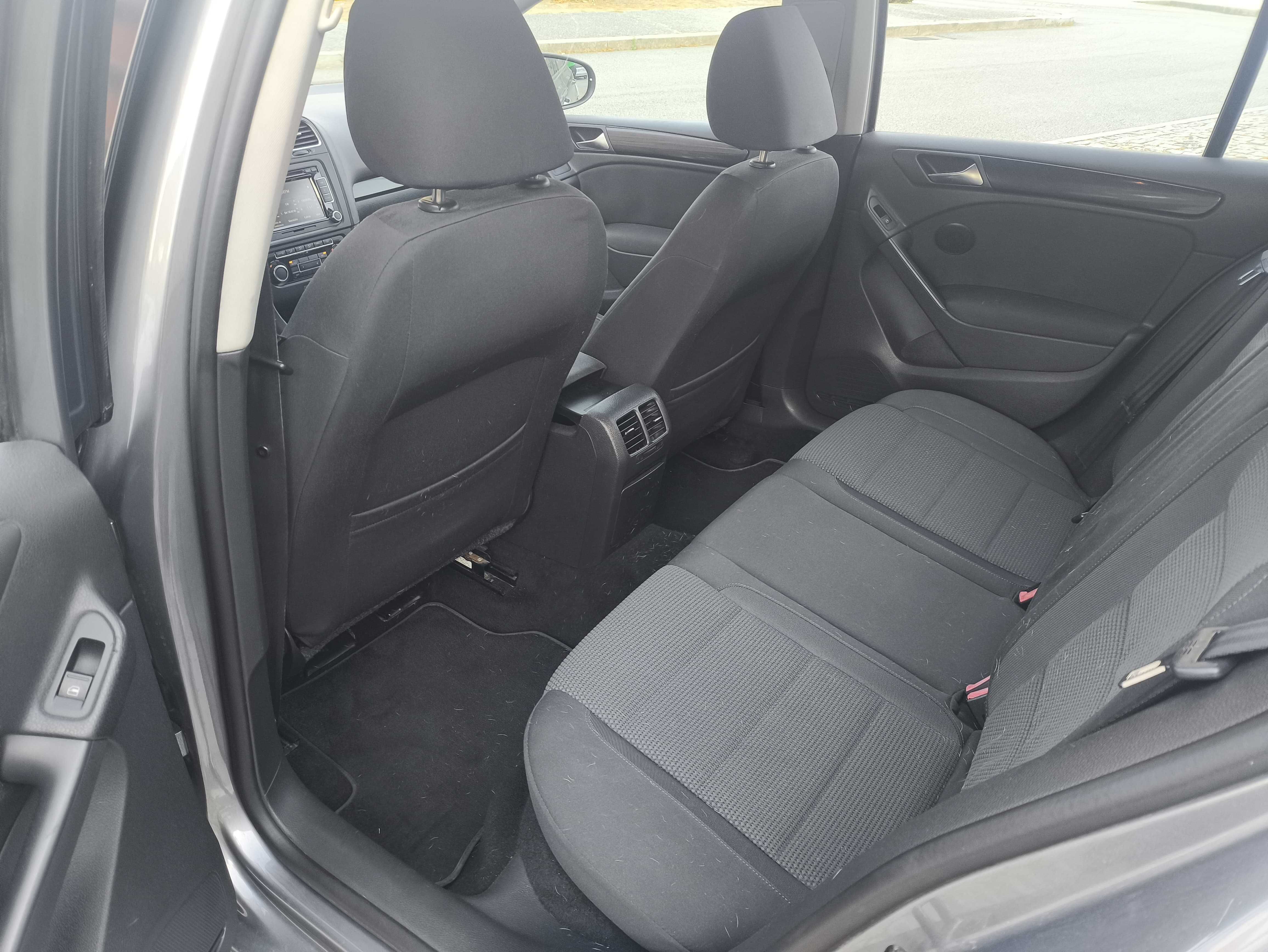 Volkswagen Golf 1.6 TDI - 2009