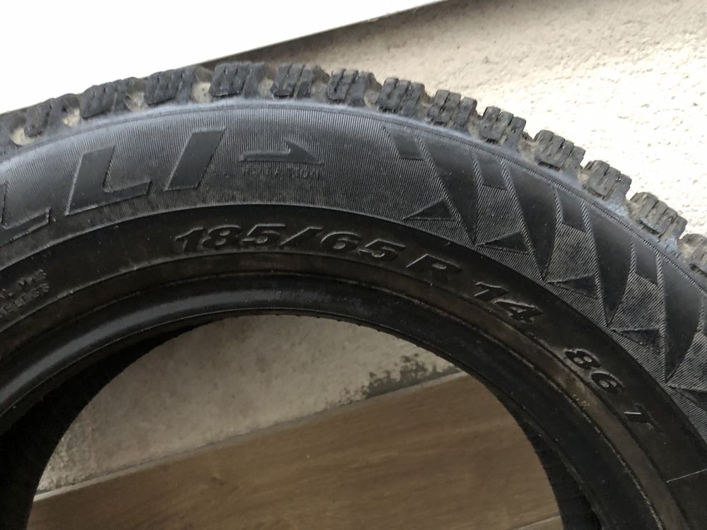 Зимова Колеса гума резина Піреллі pirelli 185 65 14