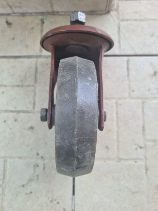 Продам колесо тележка тачка кравчучка