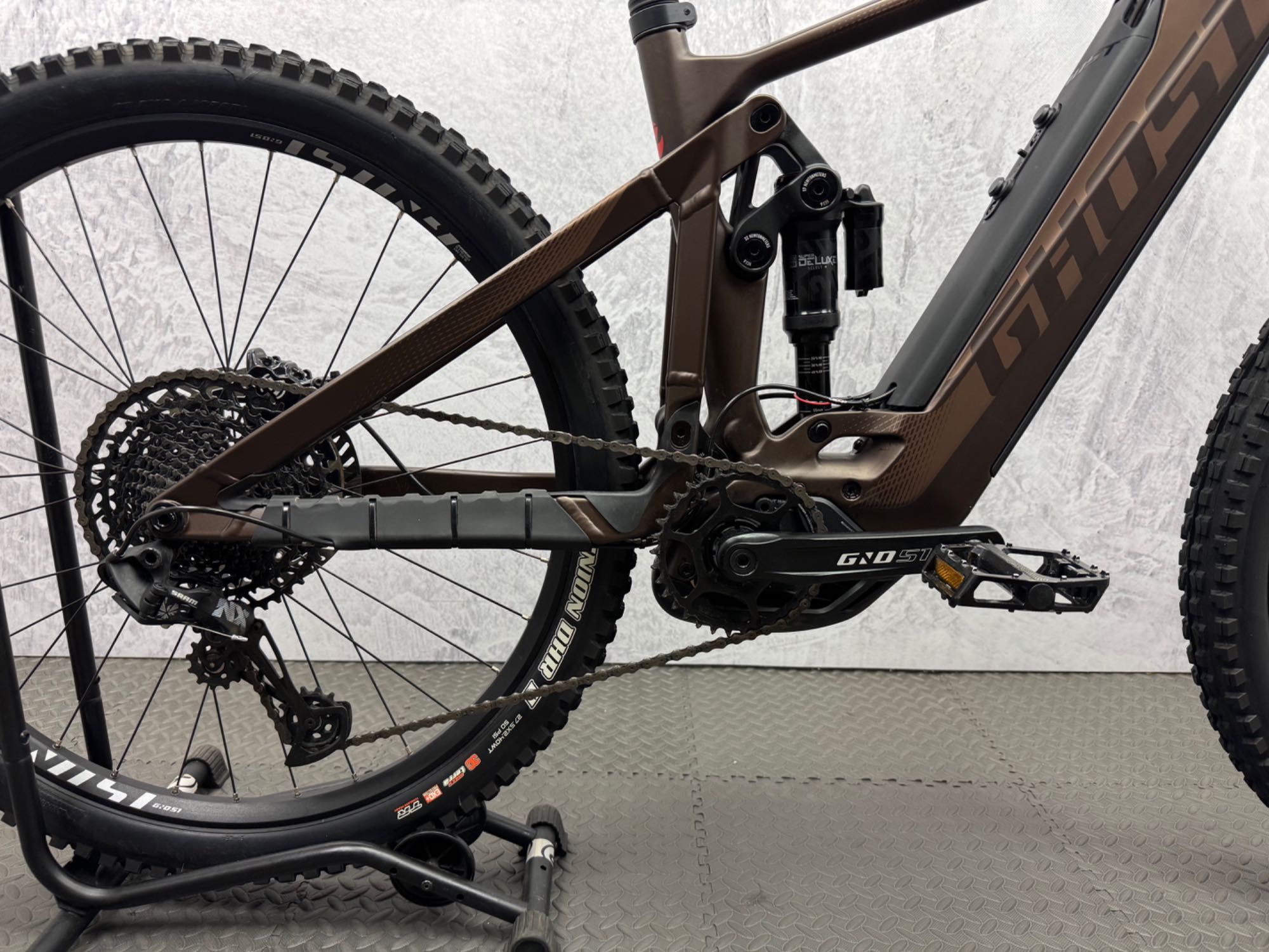 Rower Elektryczny MTB Full Ghost E-Riot Trail Advanced Carbon Bosch CX