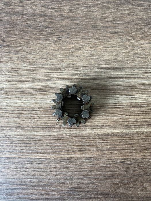 NOWE CZESKIE koło zębate zębatka 18 zębów JAWA 50 JAWKA OGAR 200 ROMET