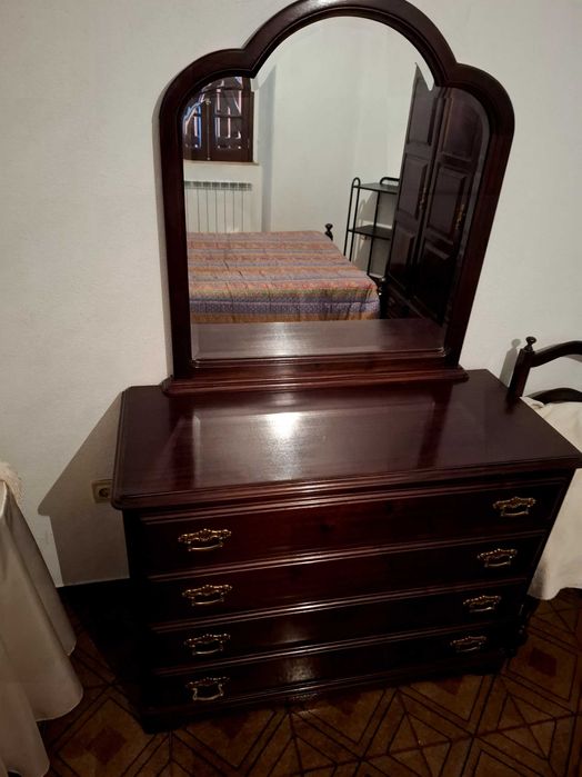 Quarto completo cama