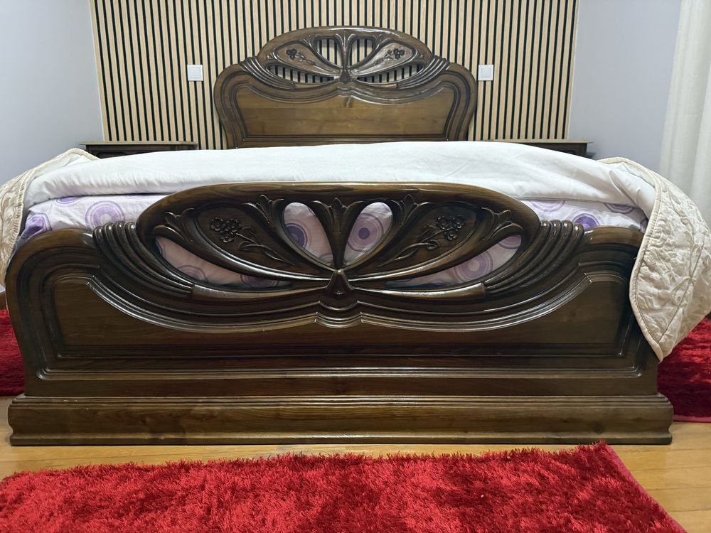 Conjunto de mobilia de Cerejeira para quarto