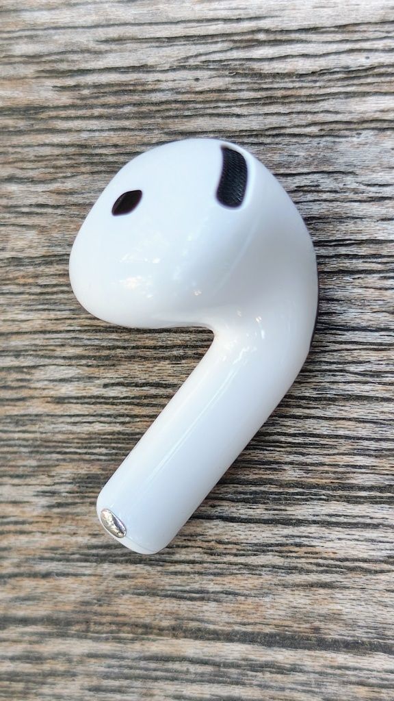 Apple Airpods 4 (prawa) model A3050