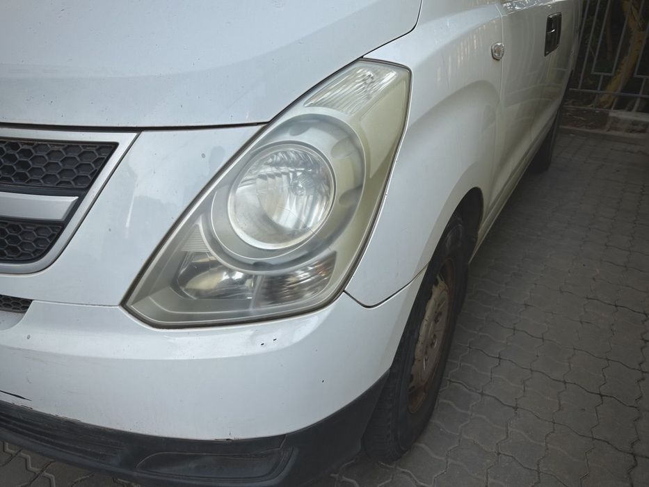 Микроавтобус Hyundai H1