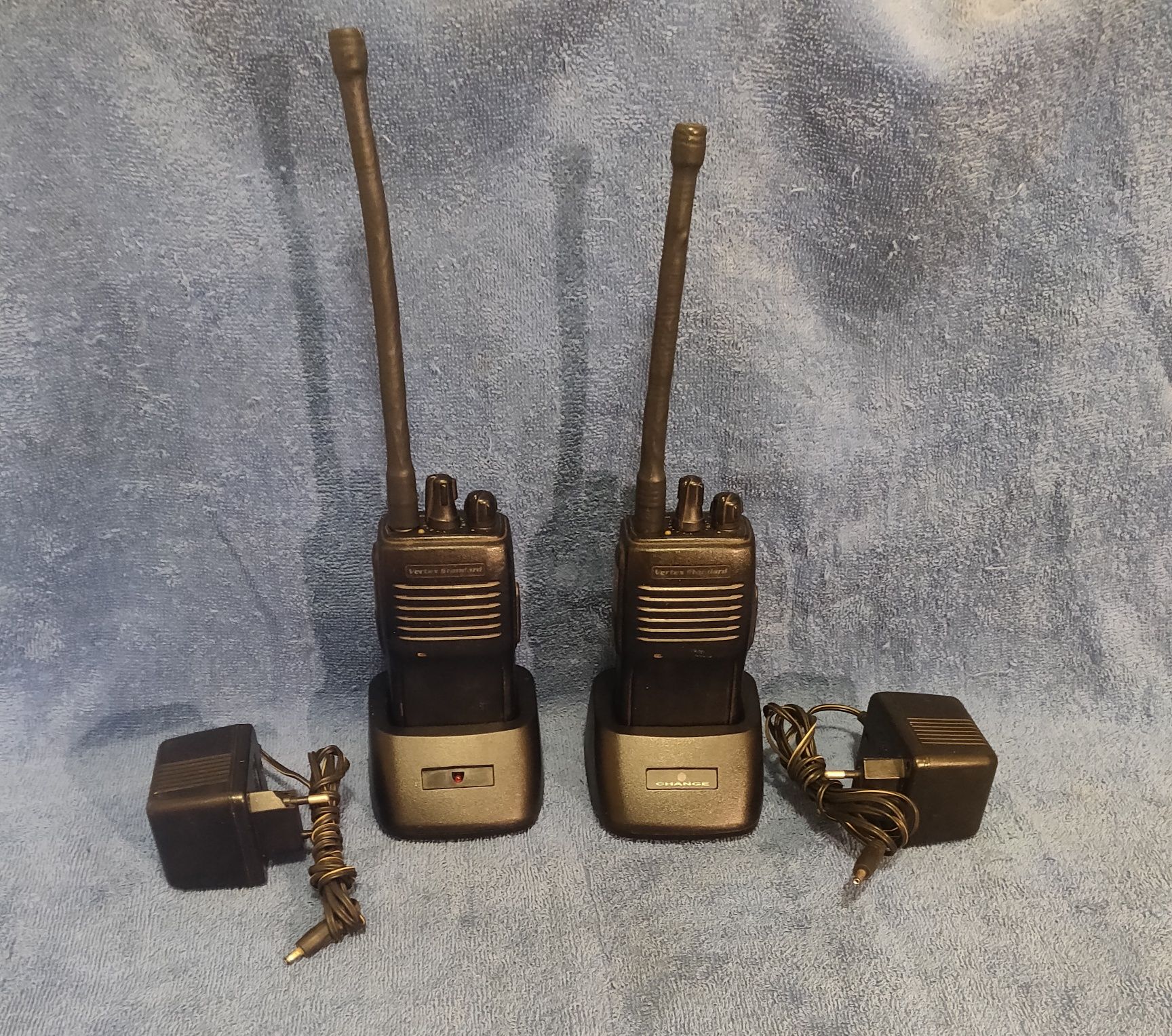 Две радиостанции vortex vx160v VHF 134-174 MHz