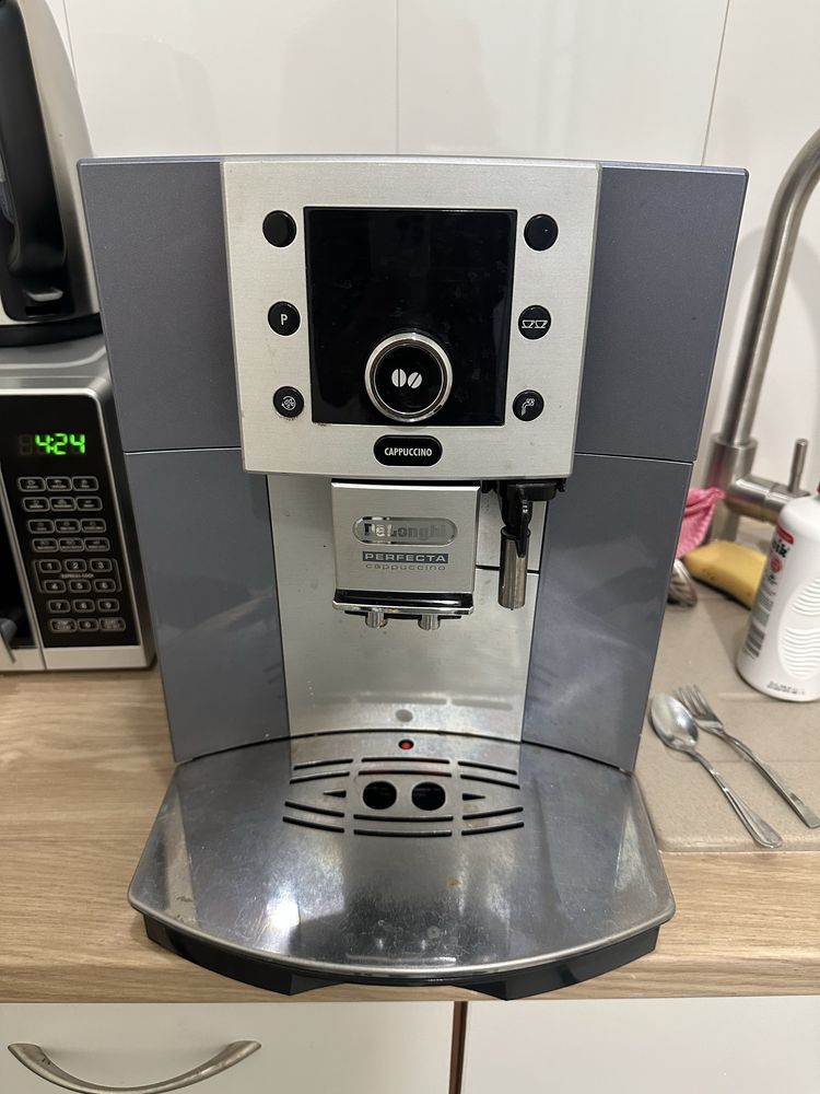 ekspres delonghi perfecta cappuccino