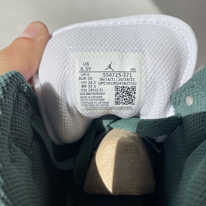 Air Jordan 1 Mid Seattle Supersonics NBA