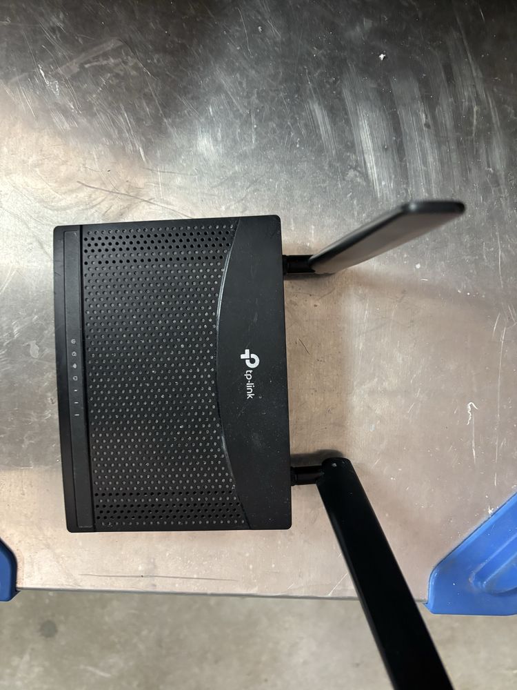 Router WIFI TL MR-100 LTE