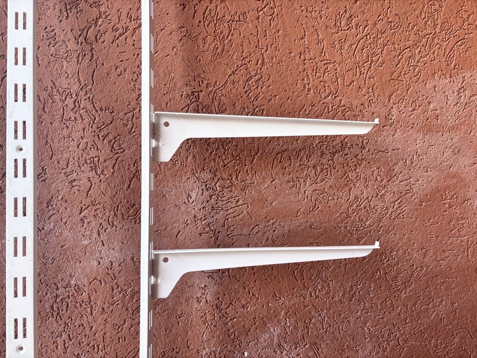 Продам стелажі металеві