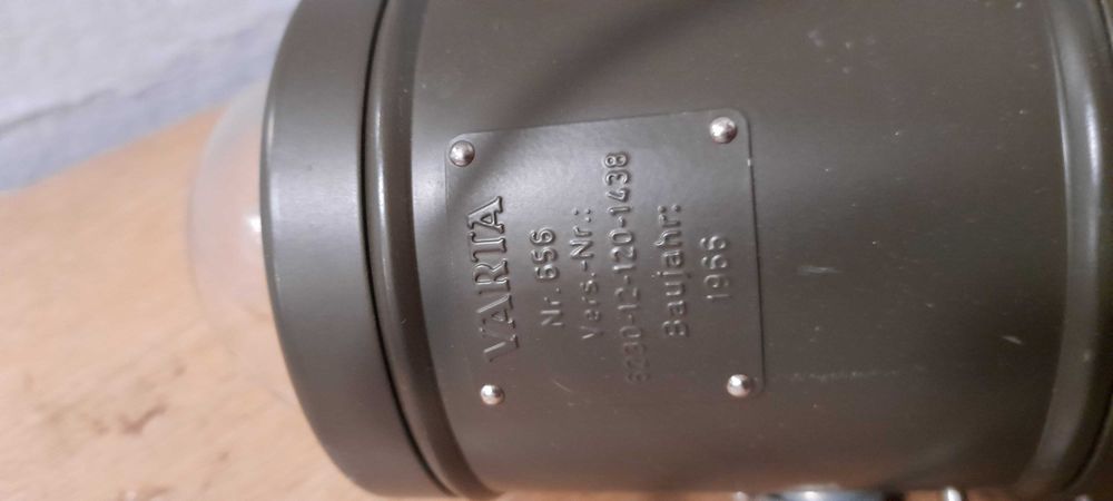 Lampa wojskowa varta 1966