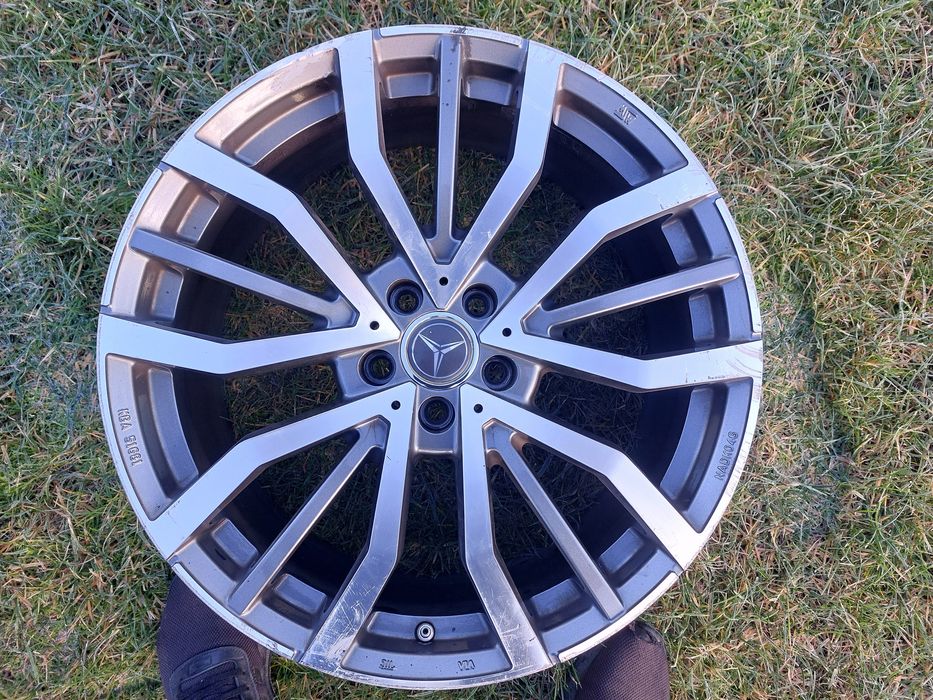 Alufelgi 8.5JX20 ET45 5x112