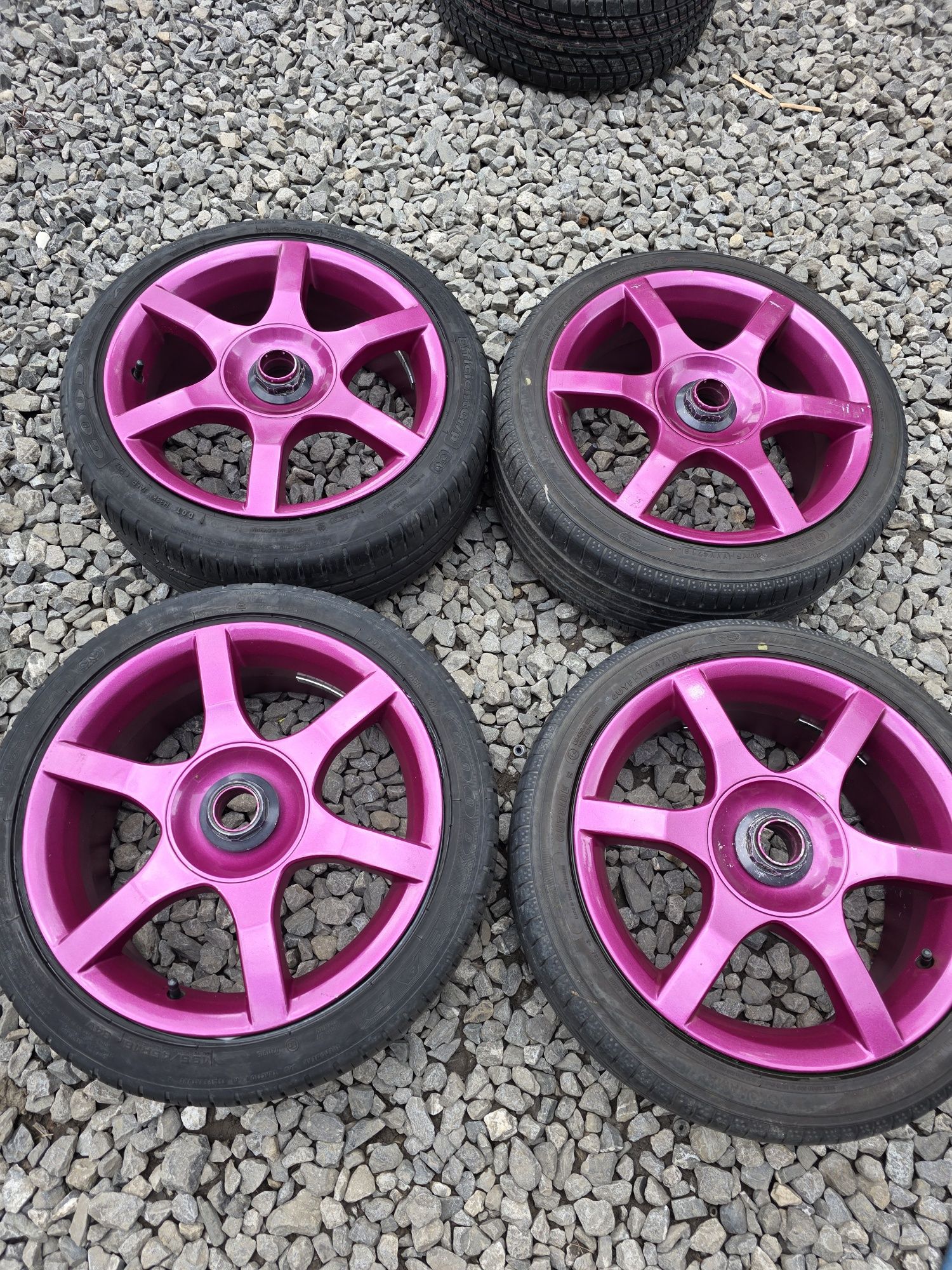 Felgi aluminiowe 4x100 r16