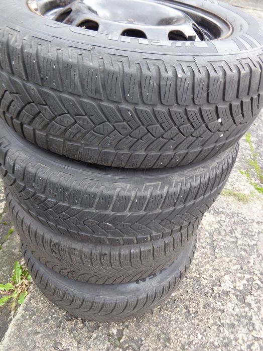 Felgi z oponami 16' Dacia Duster 5x114.3