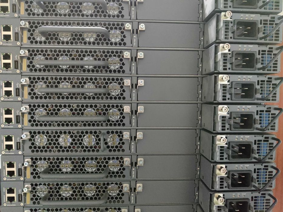 Гігабітовий +10Gbe РОЕ+ комутатор HP Aruba S3500-48P