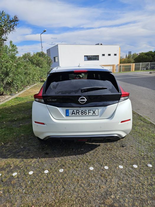 Nissan Leaf com garantia oficial da marca.