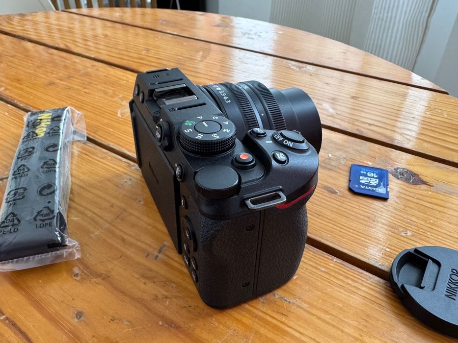 Nikon Z30 KIT 16-50 em excelente estado / Lisboa