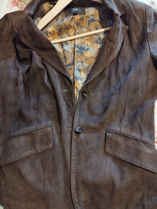 Casaco de pele em camurça