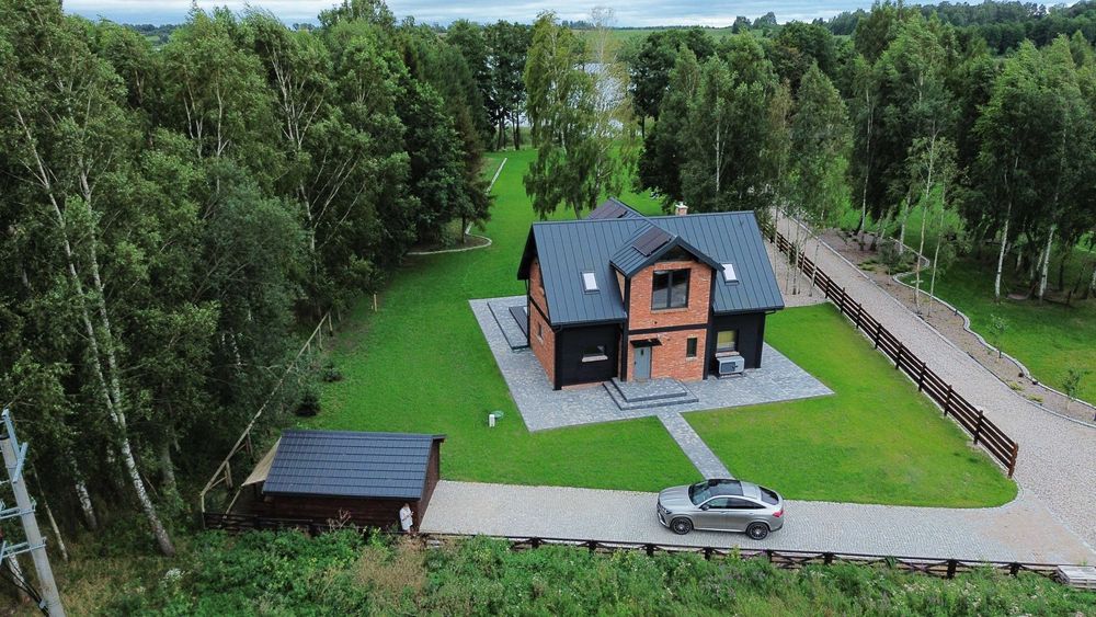 Ekskluzywna rezydencja z prywatną linią brzegową – Pozezdrze, Mazury