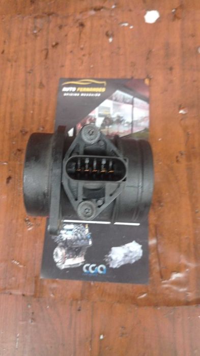 Medidor de massa de ar VW Golf 4, A3,         ref: 0 2 8 0 2 1 7 1 2 1
