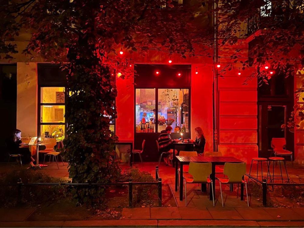 Girlanda świetlna spectrumLED 20 metrów + 20 żarówek wifi RGB