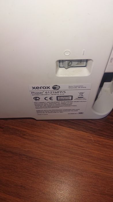 Принтер цветной XEROX