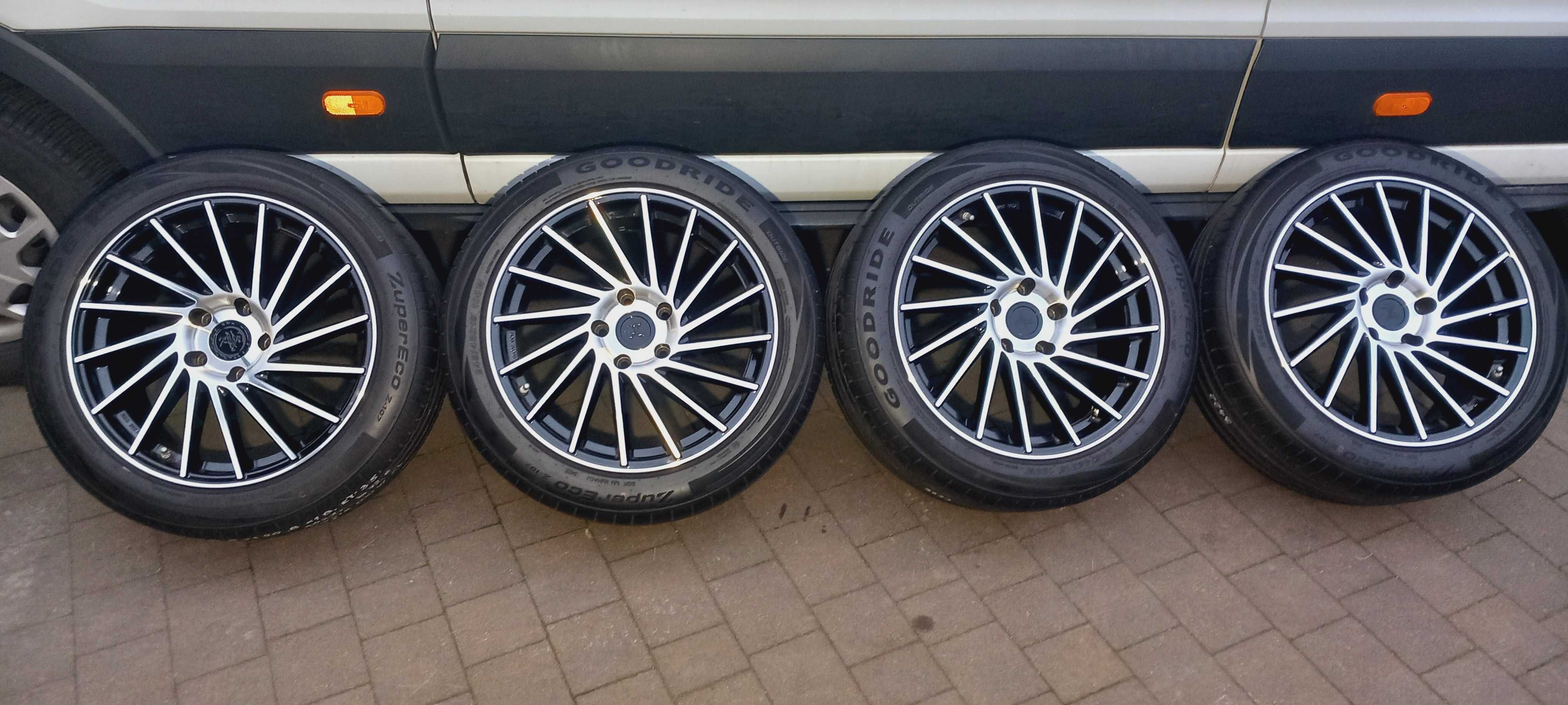 Felgi DEMO oryginał KESKIN KT17 Germany 8x18, 5x120, ET35, 72.6, 2022r