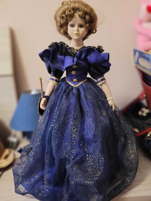 Лялька Alexanda від Knightsbridge Collection